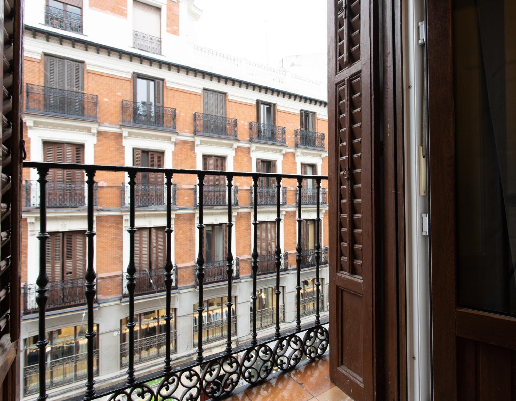 Apartamentos Nickel, Madrid
